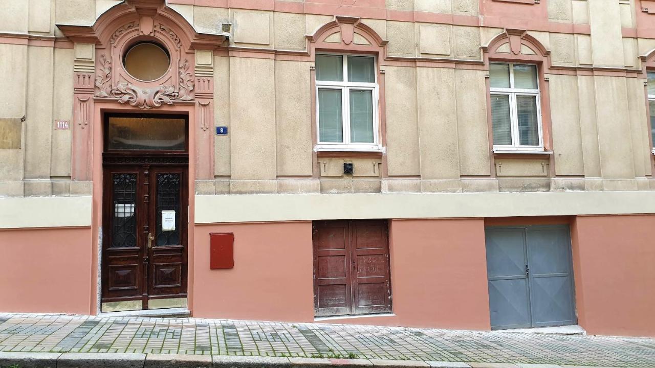 Spa Apartment Raisova Karlovy Vary Bagian luar foto